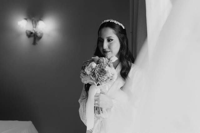 Novia con su ramo