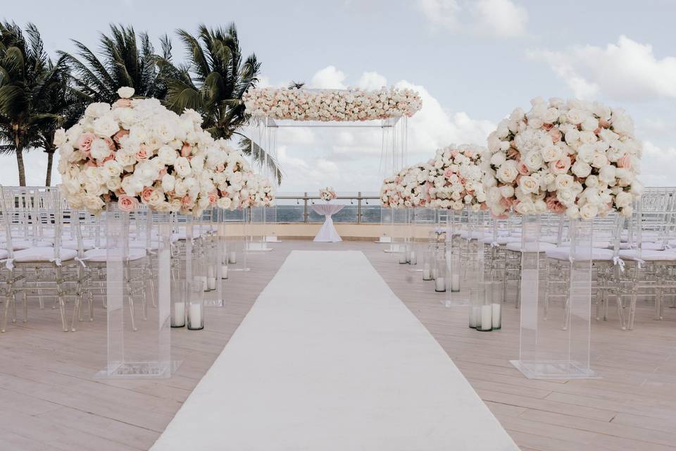 Sky terrace
