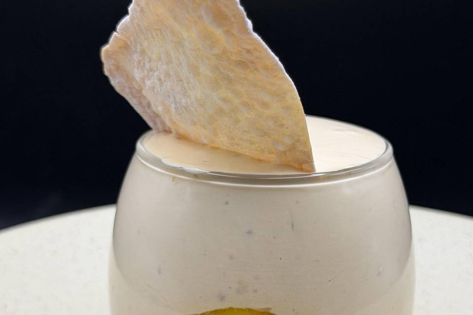 Mousse de cajeta con plátano m