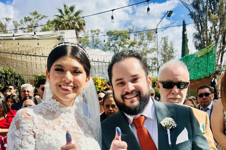 Casados