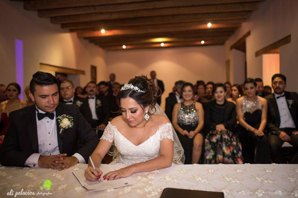 Firmando