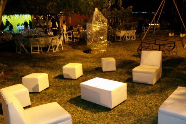 Salas Lounge para 8- 10 personas