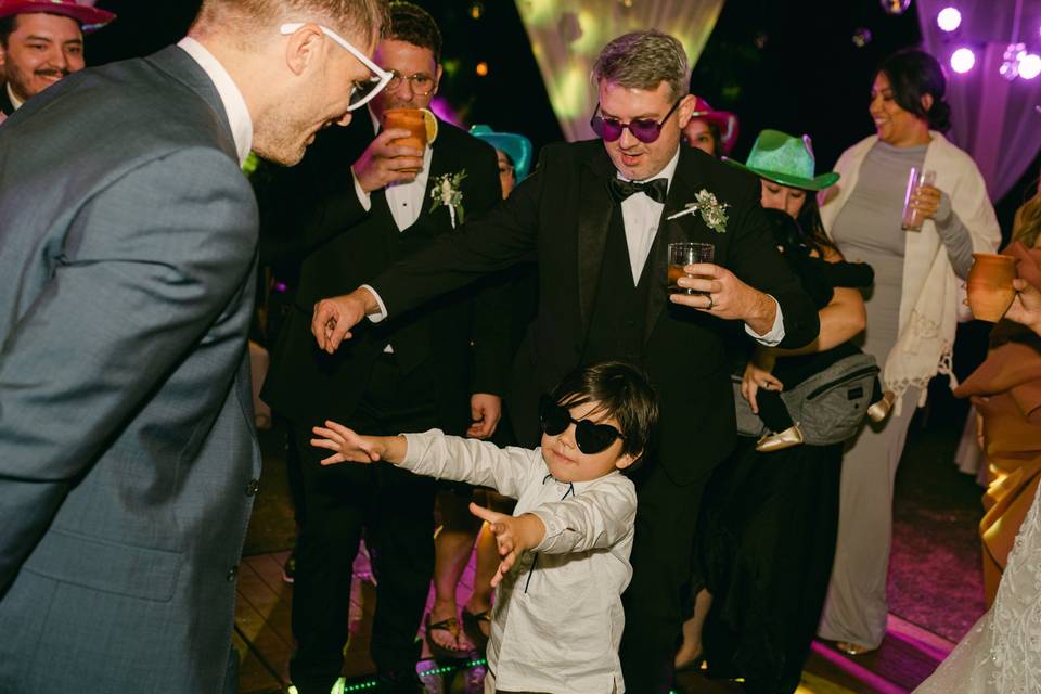 The Correas DJ's