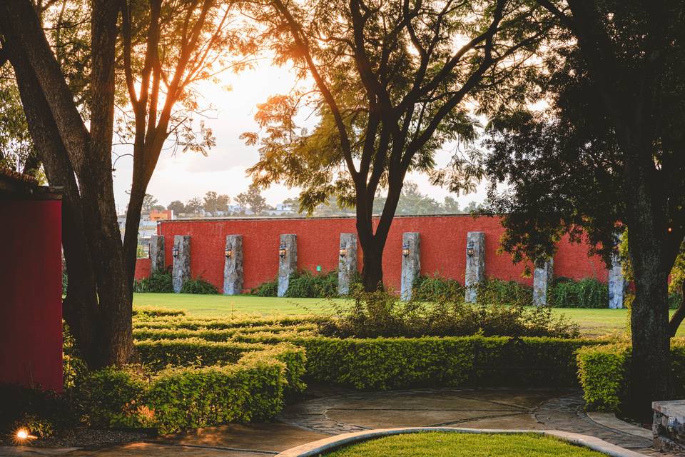 JARDIN GPE VICTORIA