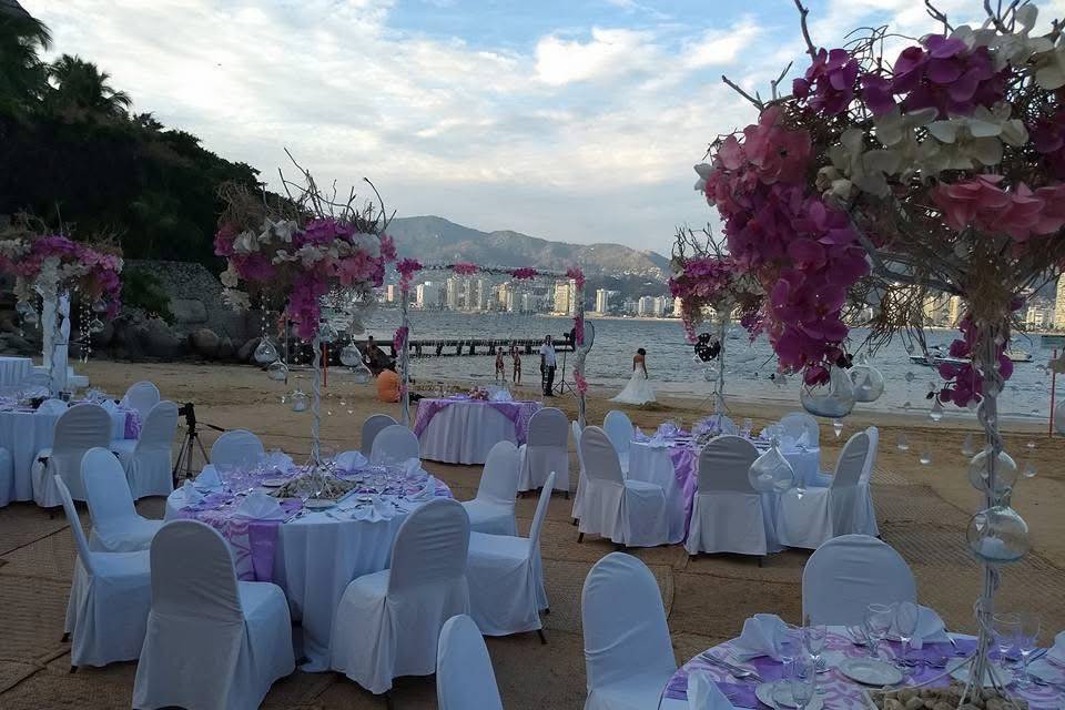 Cena playa boda