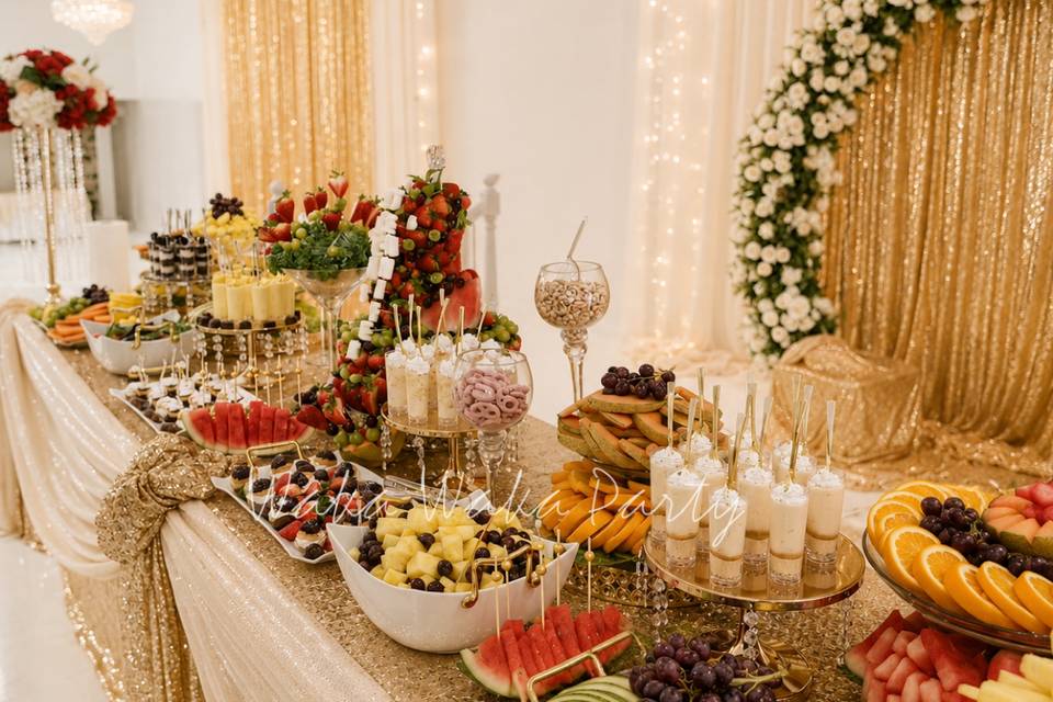 Postres y frutas 150 invitados