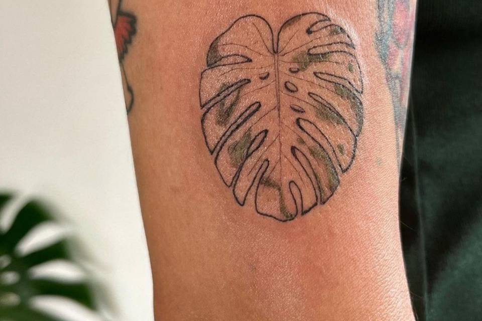 Tatuaje de hoja