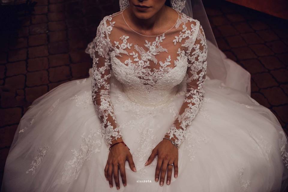 Vestido de novia, Alan Reta