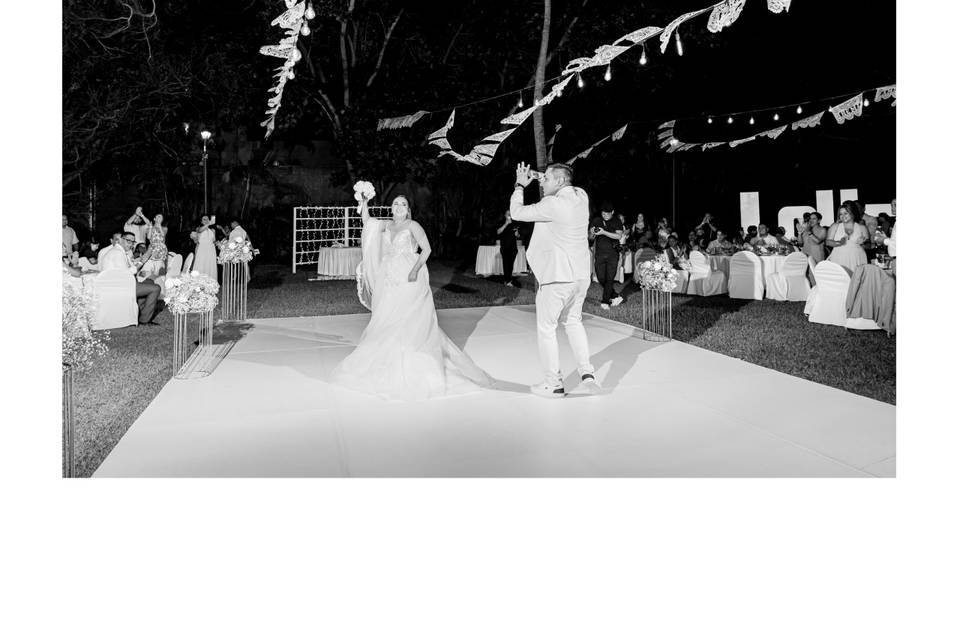 Baile