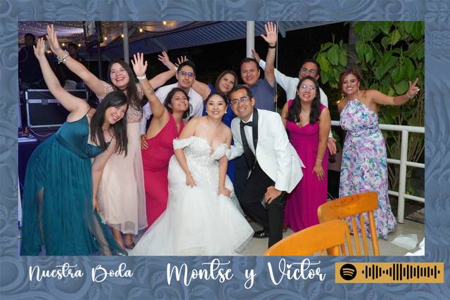 Escanea y revive momentos