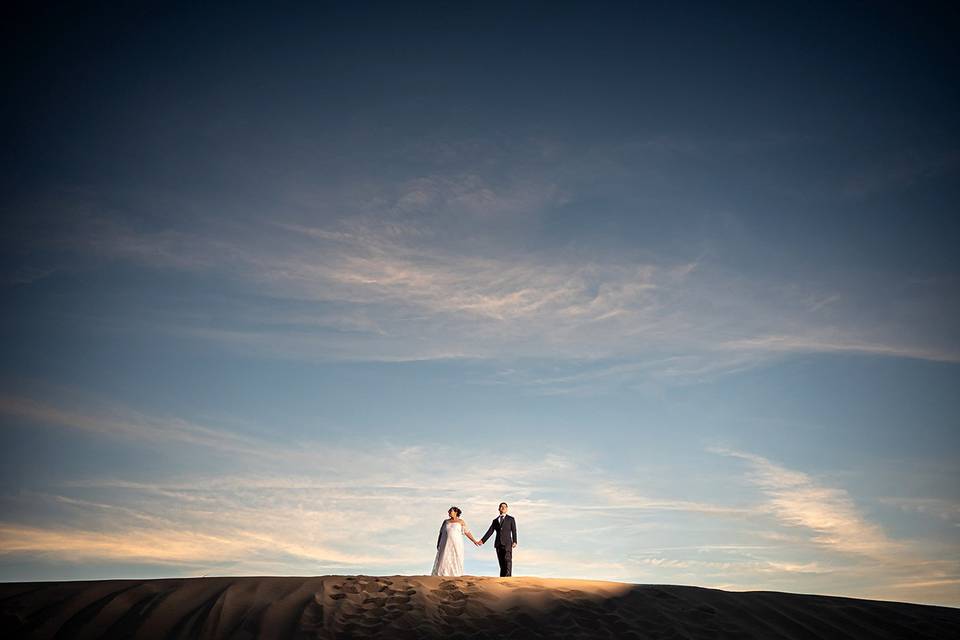 Samalayuca dunes couplesession