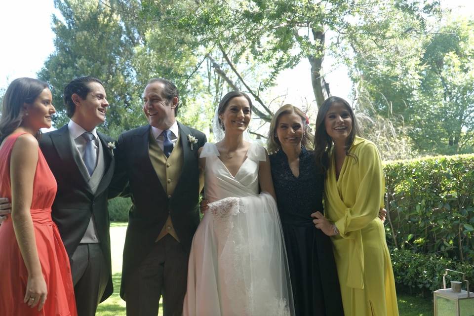 Grabación de momentos especiales durante el matrimonio