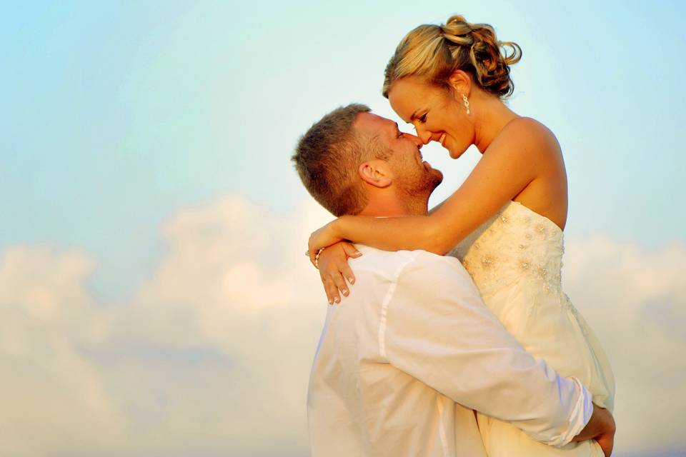 Novios en la playa, paradisus