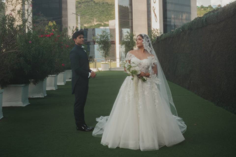 Felix. y Ariana