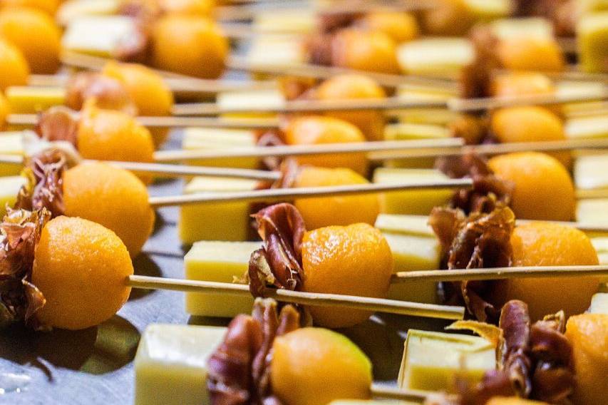 Melón, jamón serrano, manchego