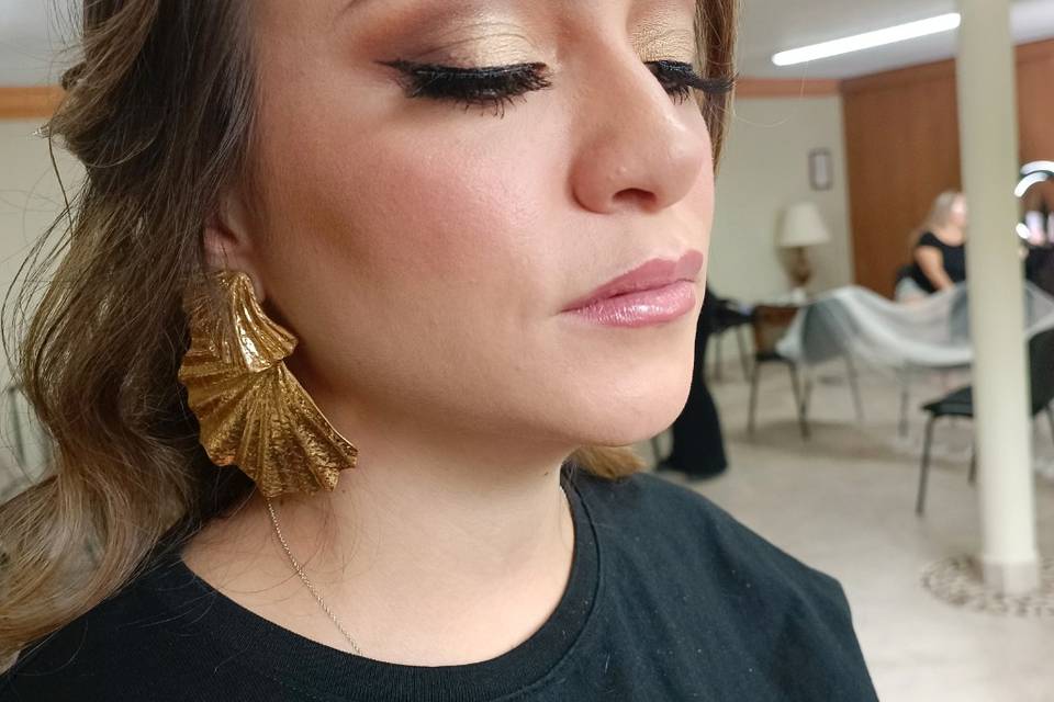 Maquillaje dama