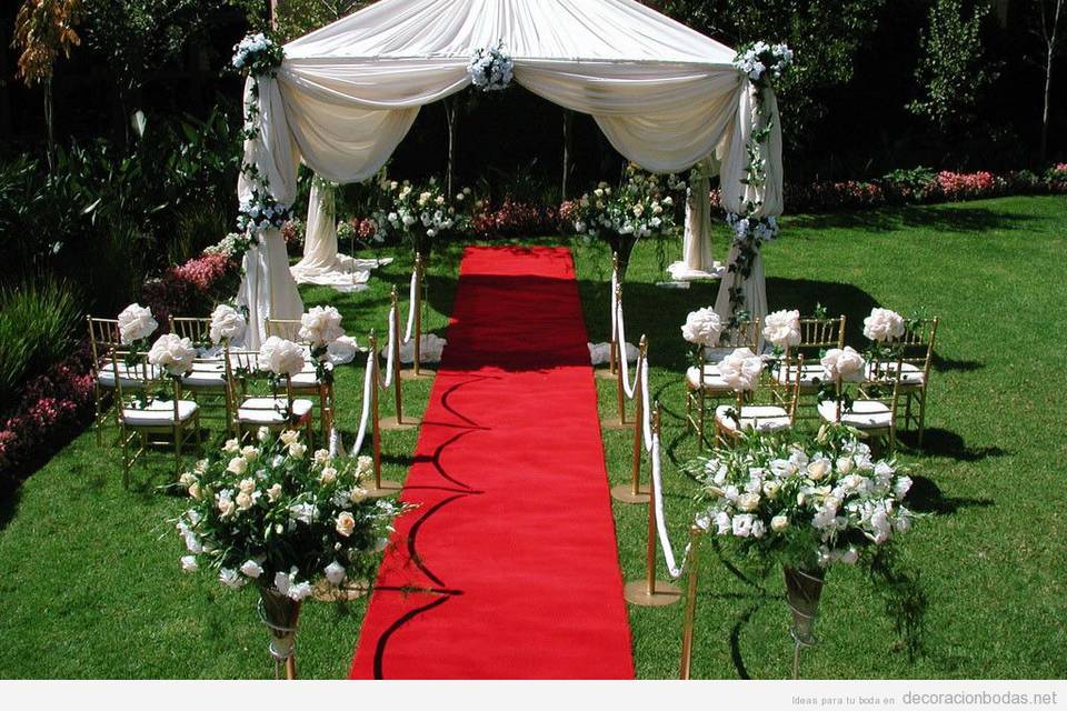 Alfombra con Unifilas y carpa