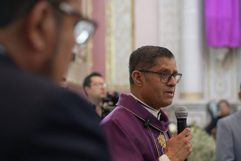 Sacerdote