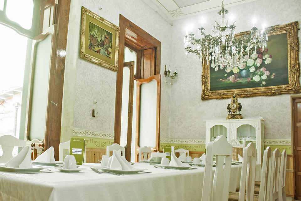 Salón