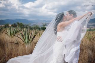 Nikhol Esteras Photography