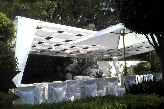 Carpa de 10 x10 entrelazada