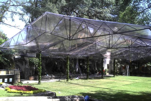 Carpa de 15 x 30 transparente