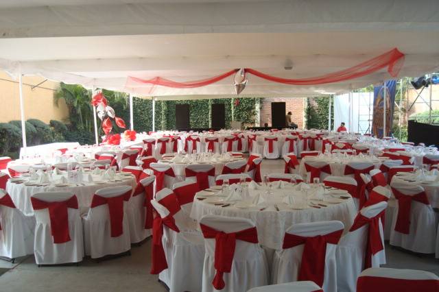 Capacidad hasta para 450 invitadfos