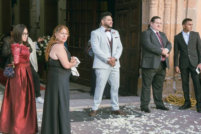 Esperando a la novia