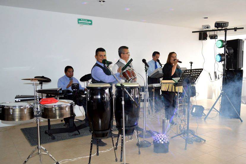 Orquesta en su boda