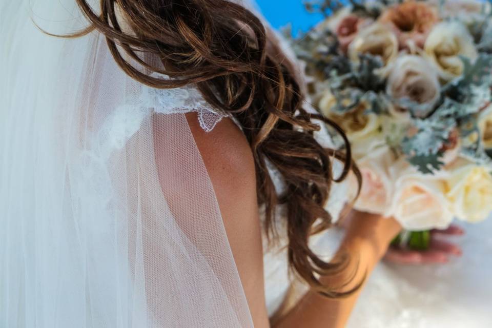 Maquillaje y peinado para novia