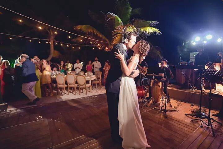 Los novios en la pista