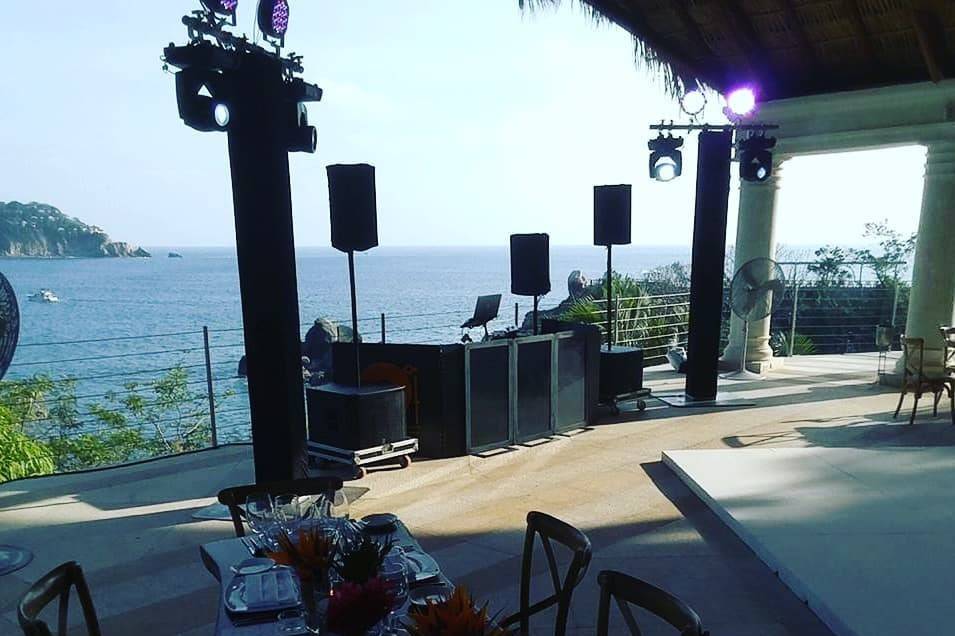 DJ Concepts Acapulco