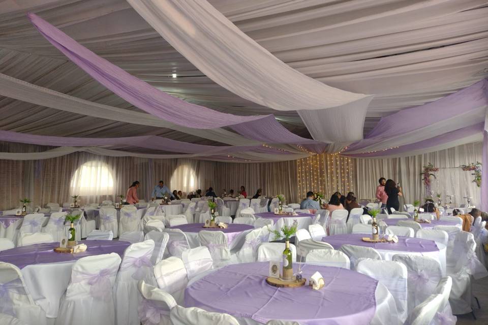 Banquetes y Decoraciones Carlo