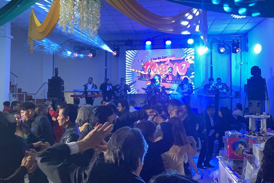Grupo versátil para fiestas