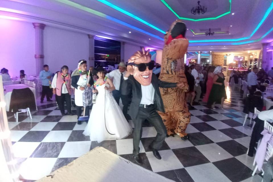 Grupo versátil para fiestas