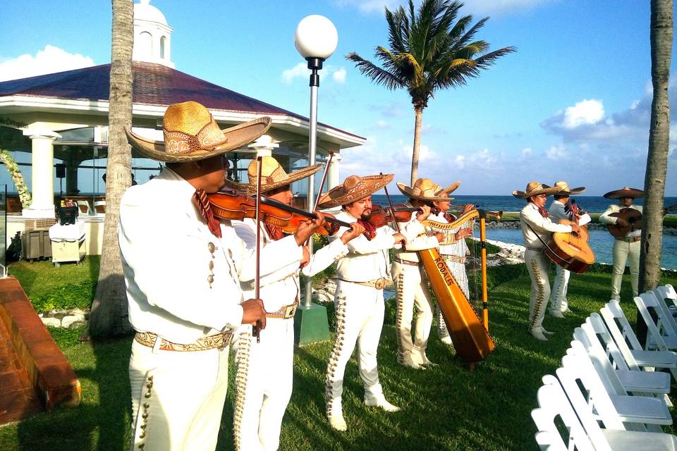 Mariachi coctel