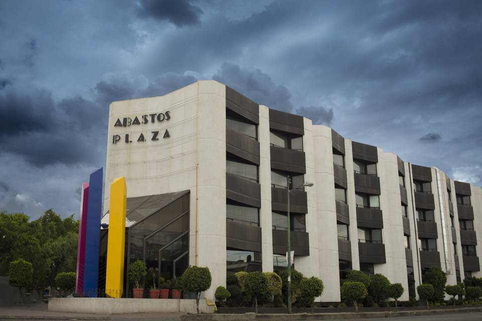 Hotel Abastos Plaza