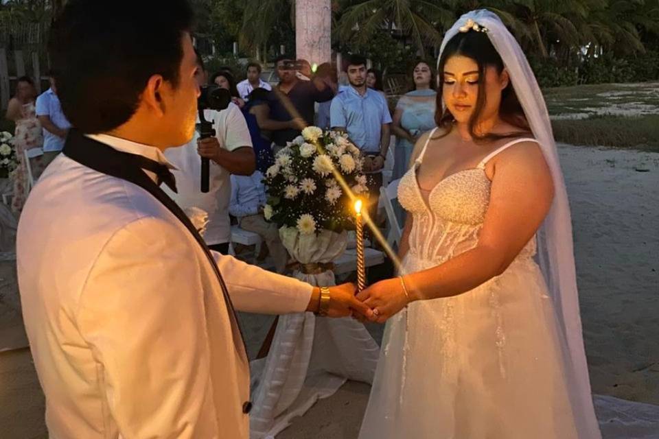 Novios en el Altar