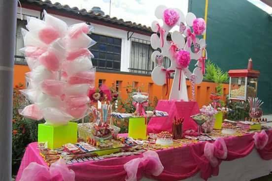 Mesa dulce decorada