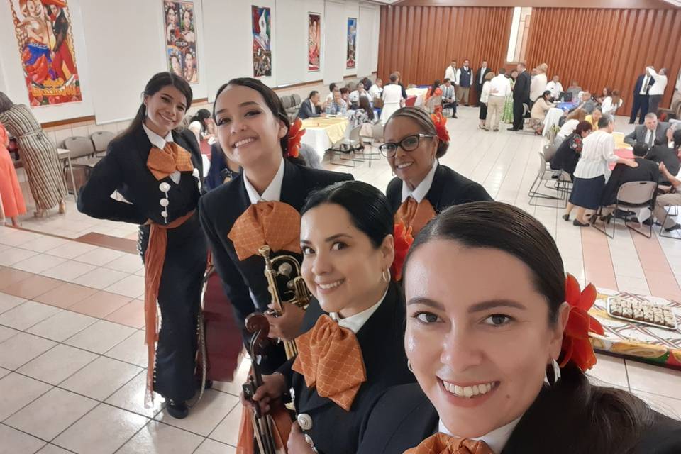 Mariachi Piel Morena