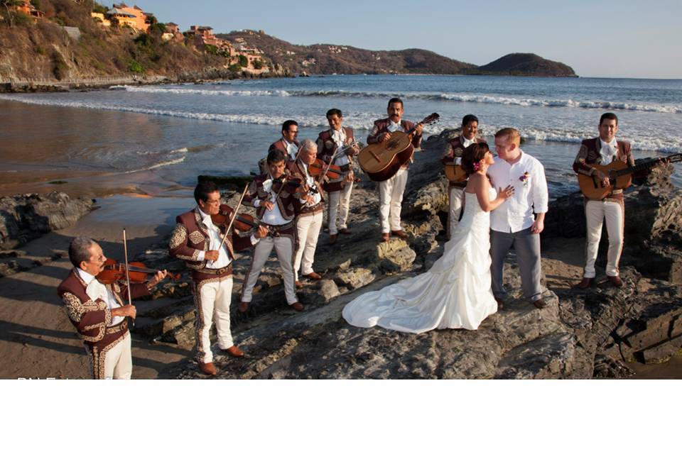 Desde mariachi, cuarteto