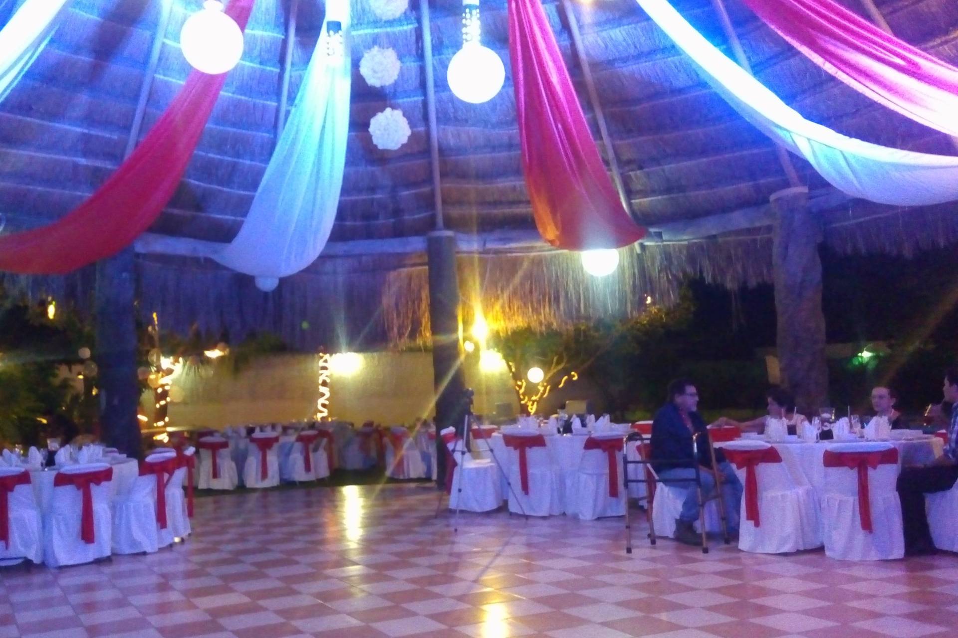 Jardín Las Moritas Consulta disponibilidad y precios