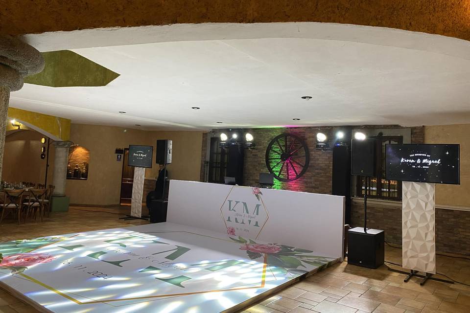 Cabina Dj y Pista Personalizad