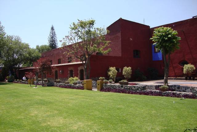 Haciendas, salones y jardines