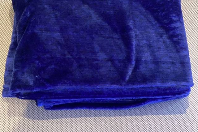 Frazada azul oscuro