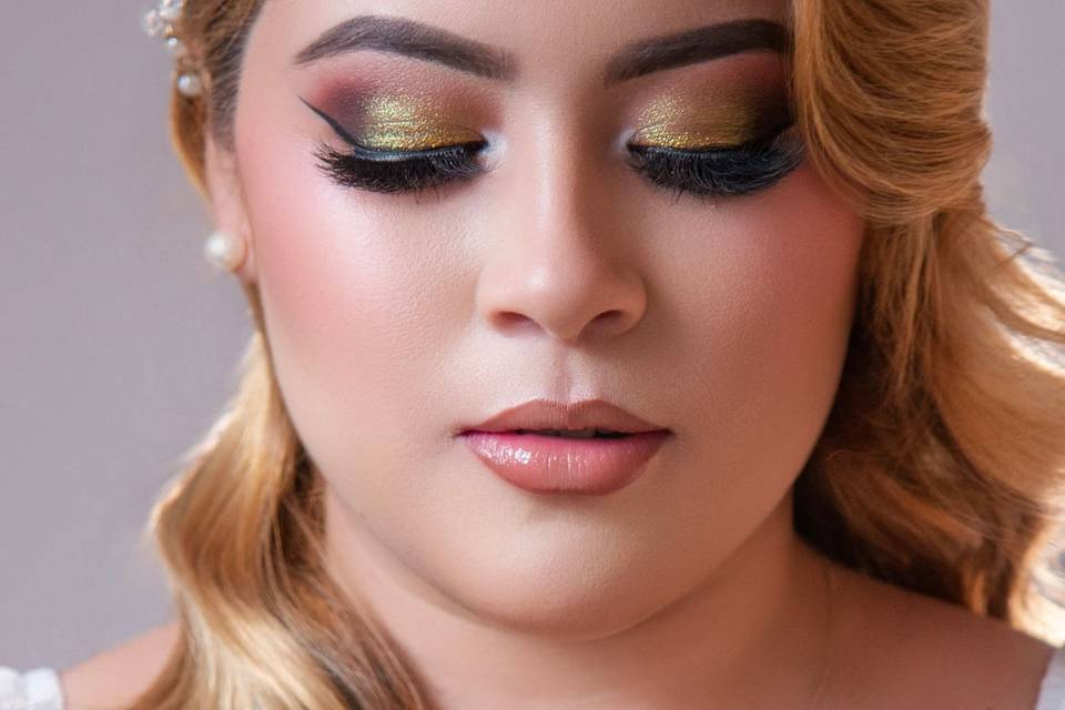 Maquillaje  de Novia Glam
