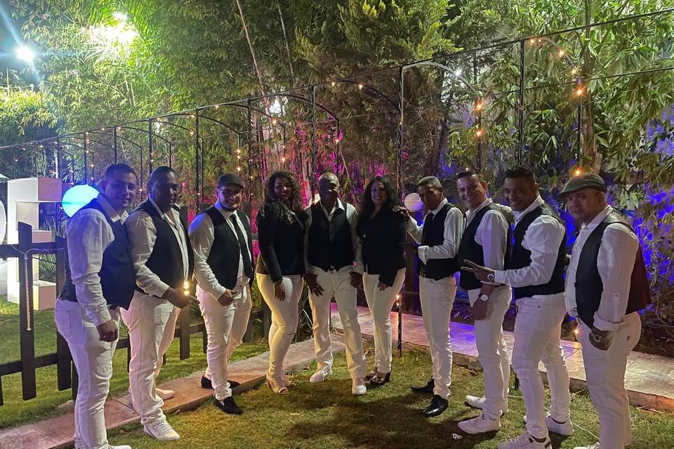 Valentin Y Los Del Caribe