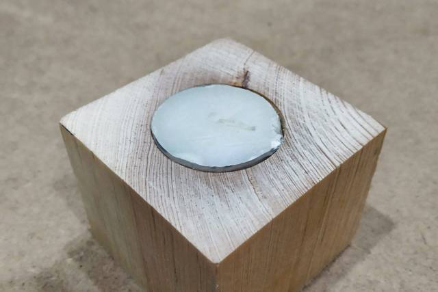 Porta velas de madera de pino