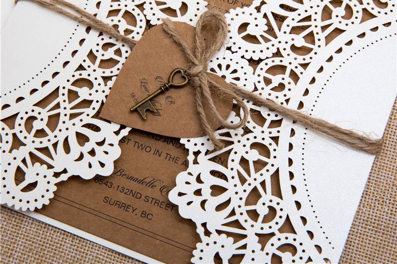 Invitación de boda corte láser