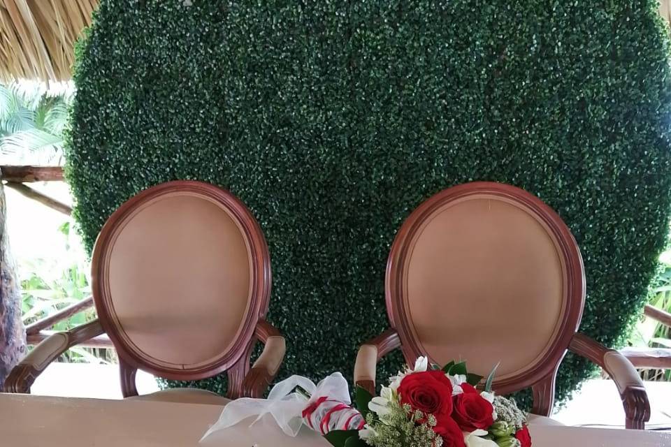 Medallones para mesa de novios